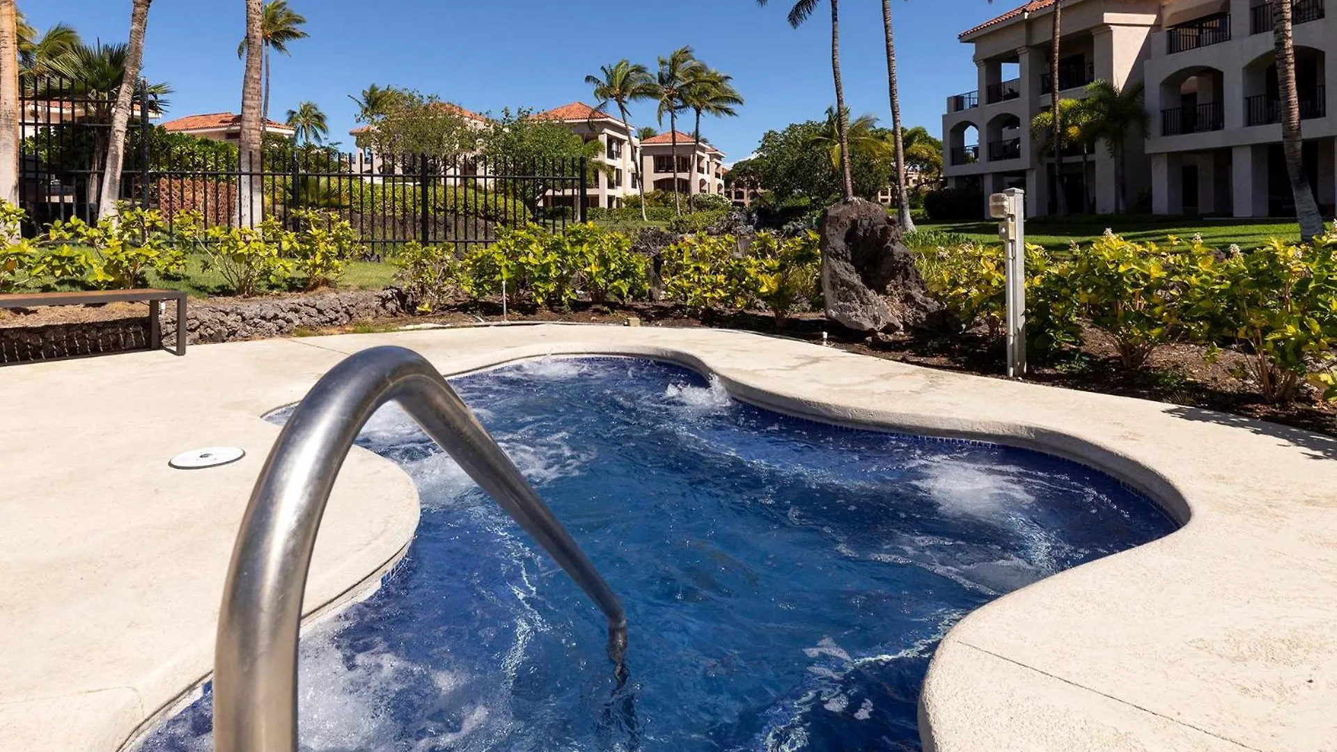 唯客乐渡假村Beautiful Views, Lanai, And Stocked Kitchen!公寓 唯客乐渡假村