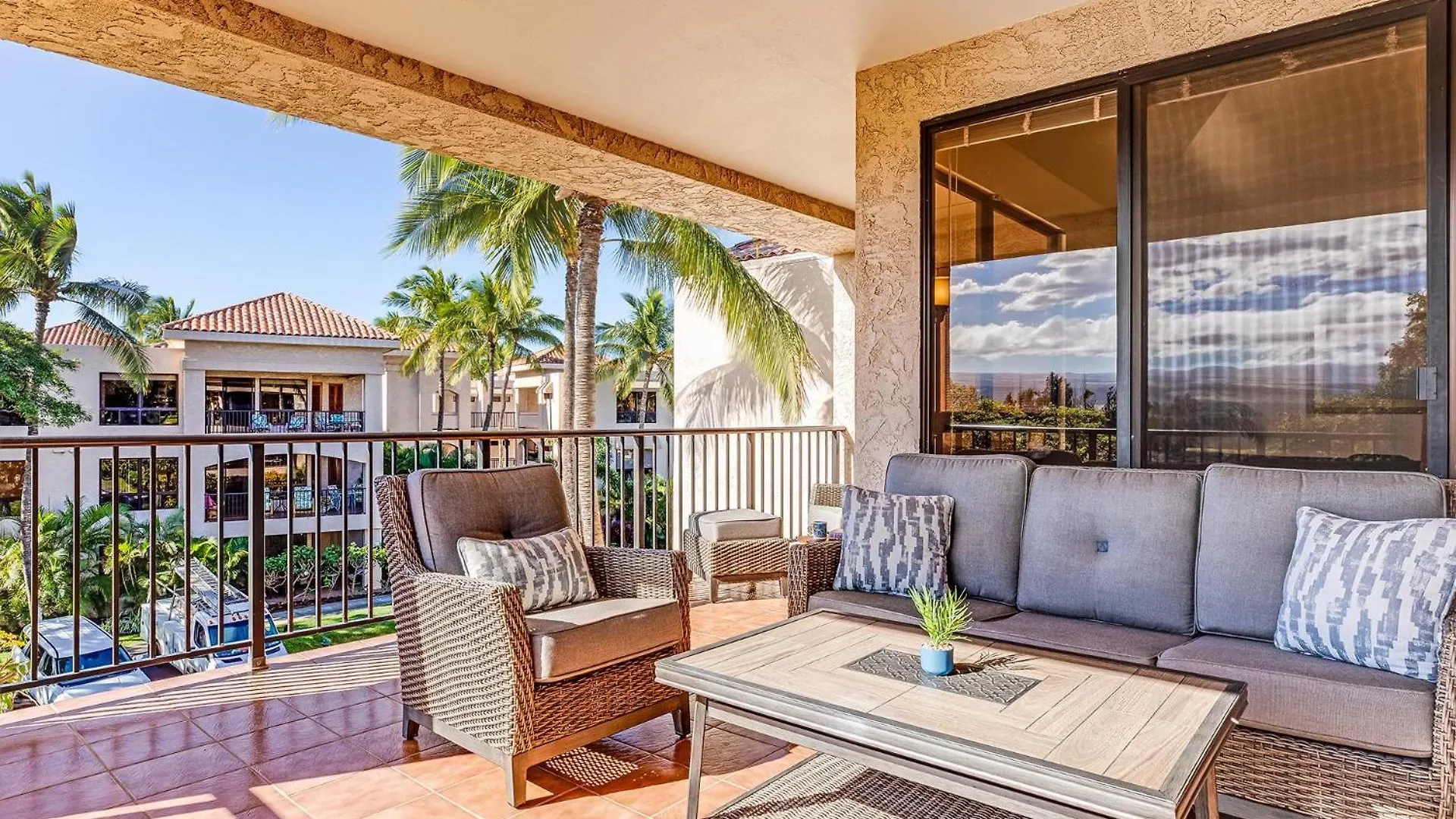 公寓 唯客乐渡假村Beautiful Views, Lanai, And Stocked Kitchen!公寓